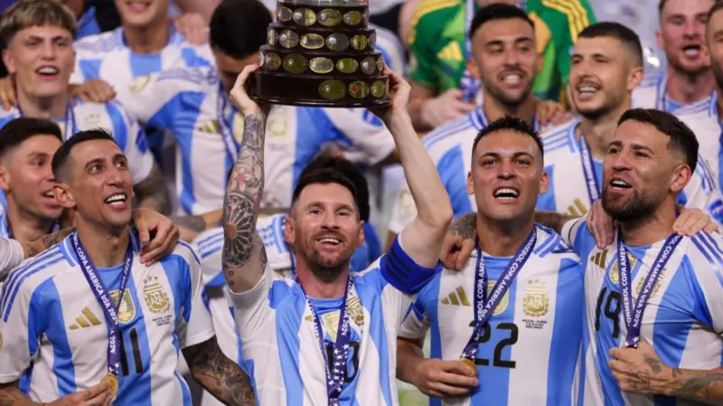 Argentina Invencible: La Albiceleste Hace Historia en la Copa América